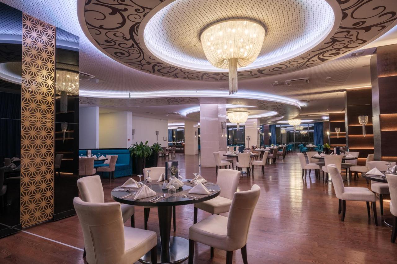 Malak Regency Hotel Ilidza Exterior photo Restaurant