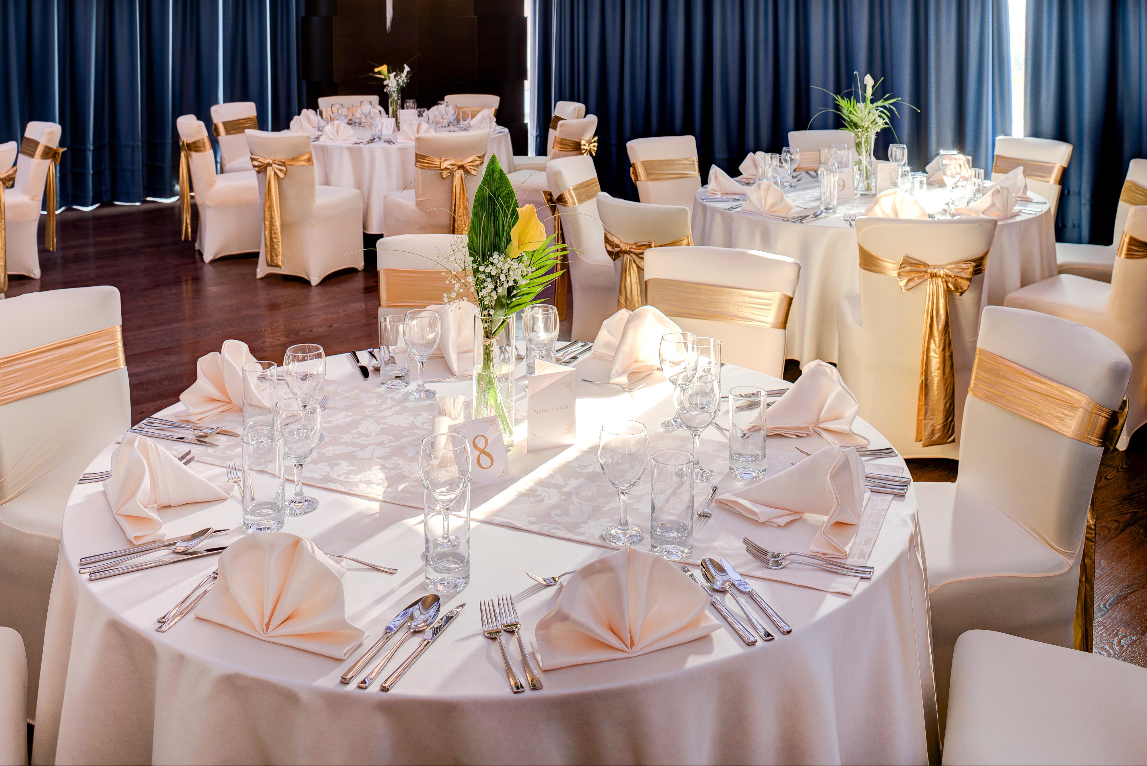 Malak Regency Hotel Ilidza Exterior photo A table set for a formal dinner