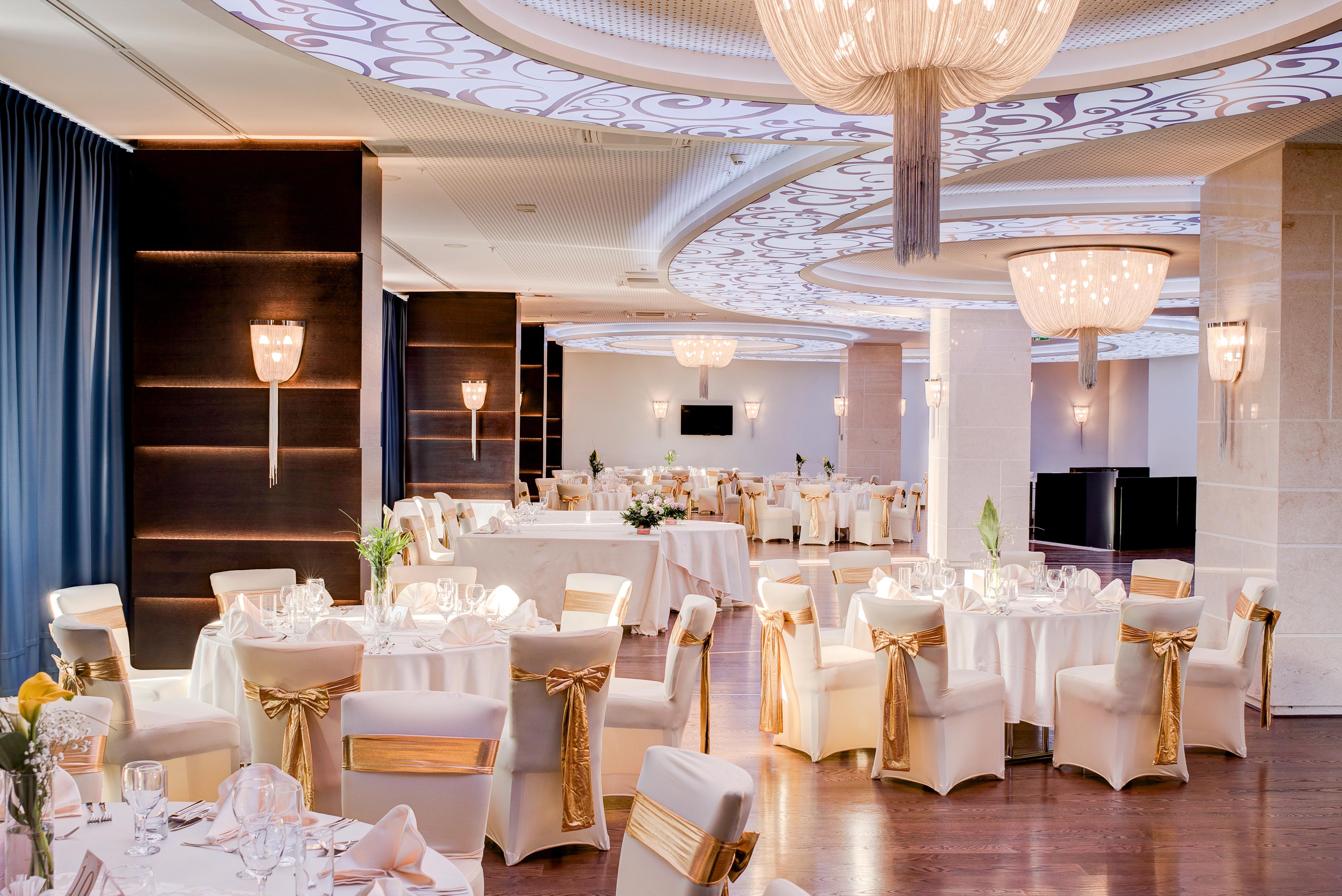 Malak Regency Hotel Ilidza Exterior photo The ballroom
