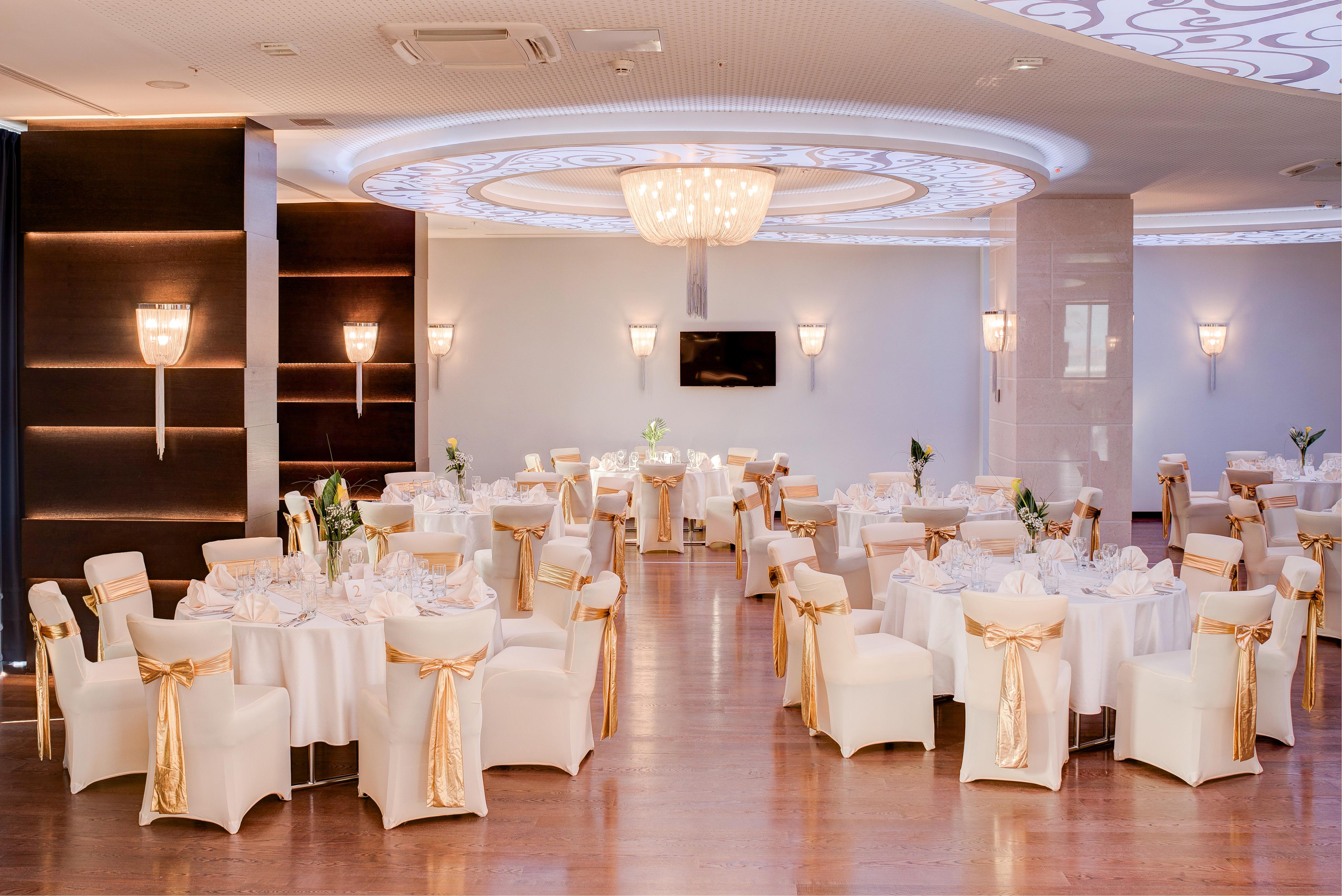 Malak Regency Hotel Ilidza Exterior photo A banquet hall