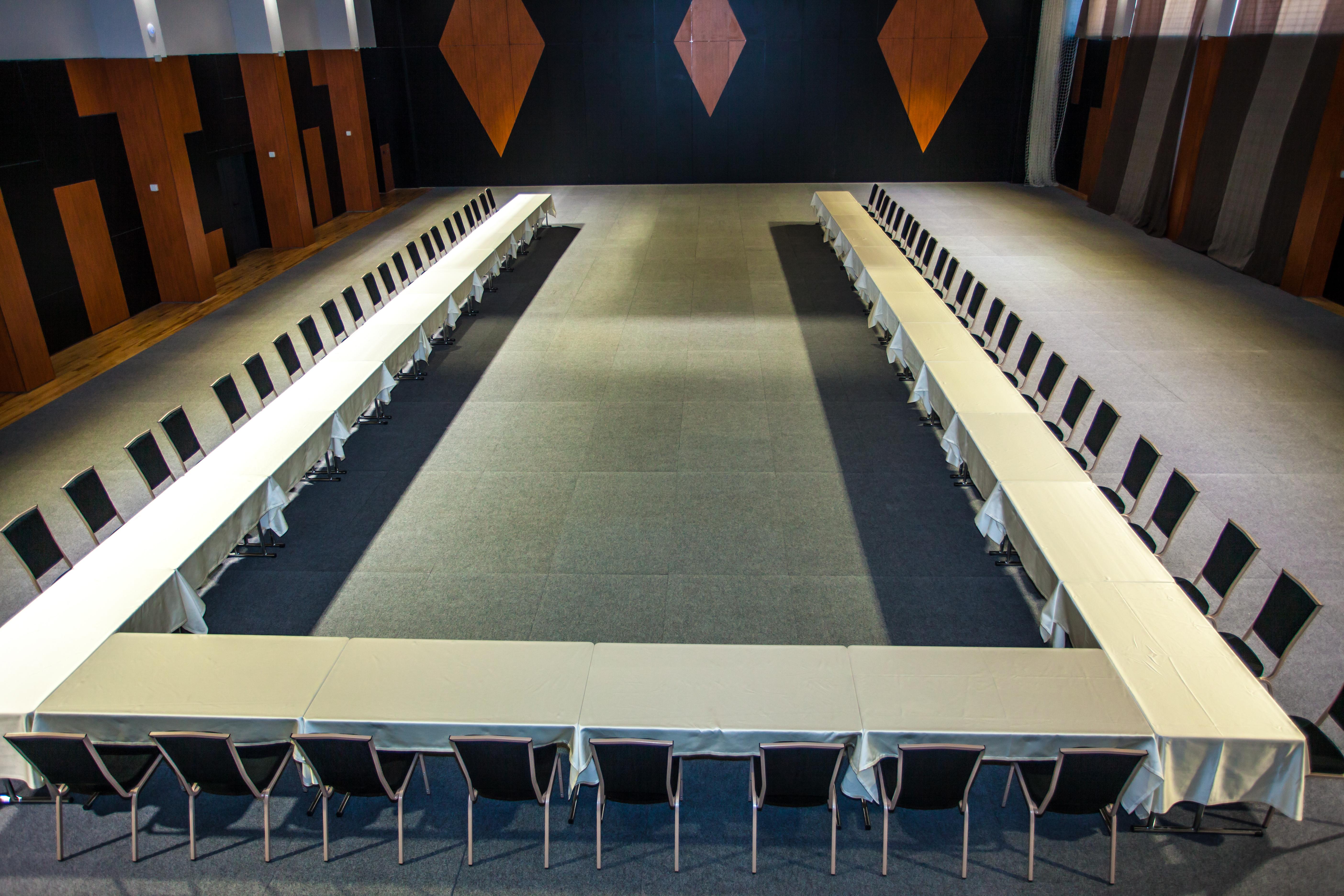 Malak Regency Hotel Ilidza Exterior photo The conference room of the European Economic and Social Committee