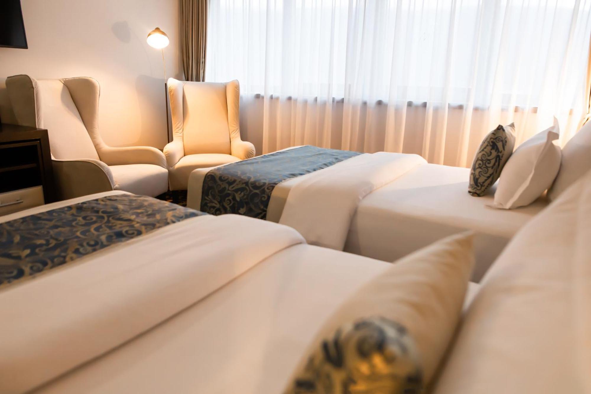 Malak Regency Hotel Ilidza Exterior photo Deluxe Family Room