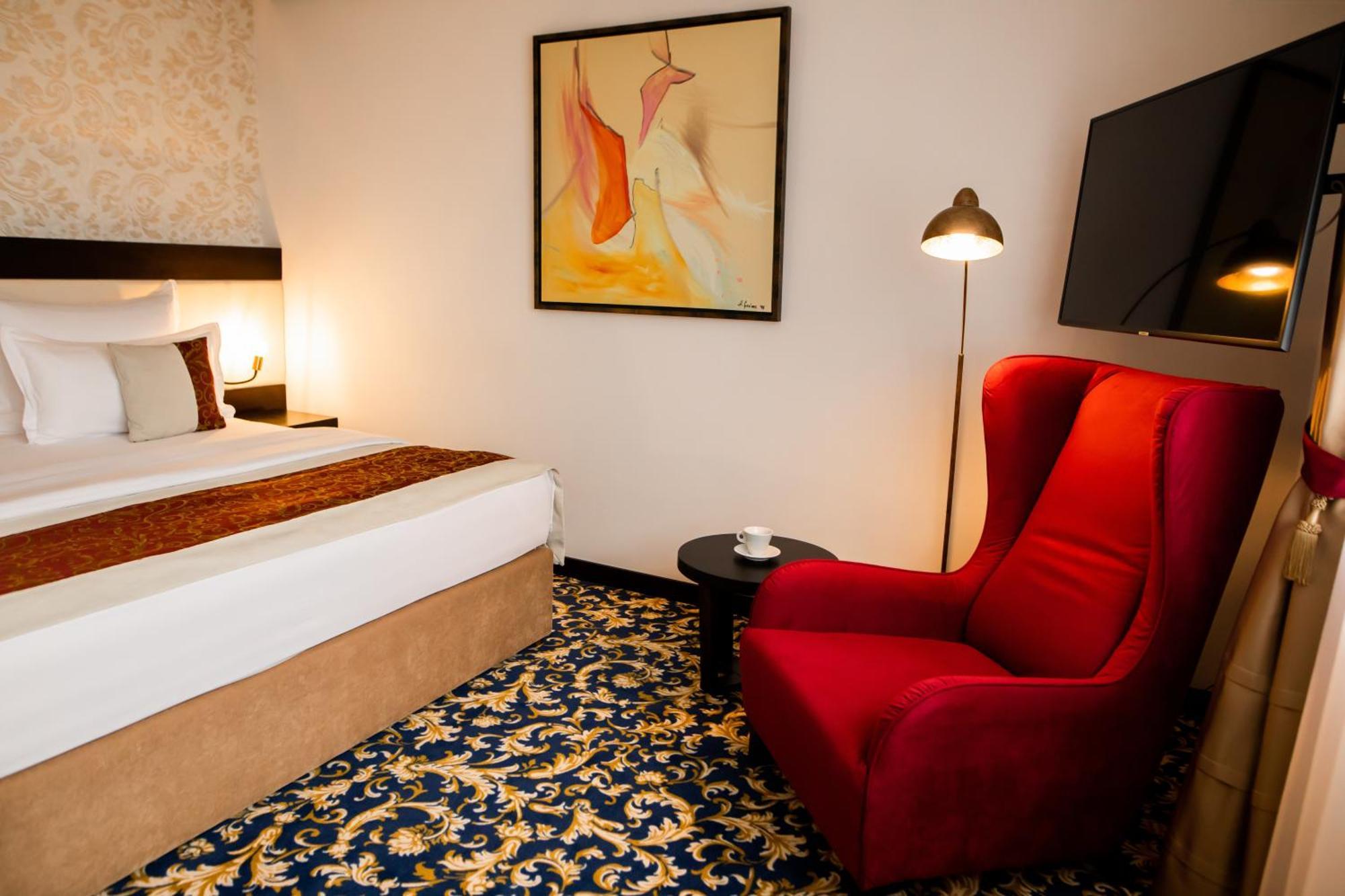 Malak Regency Hotel Ilidza Exterior photo A room at the hotel